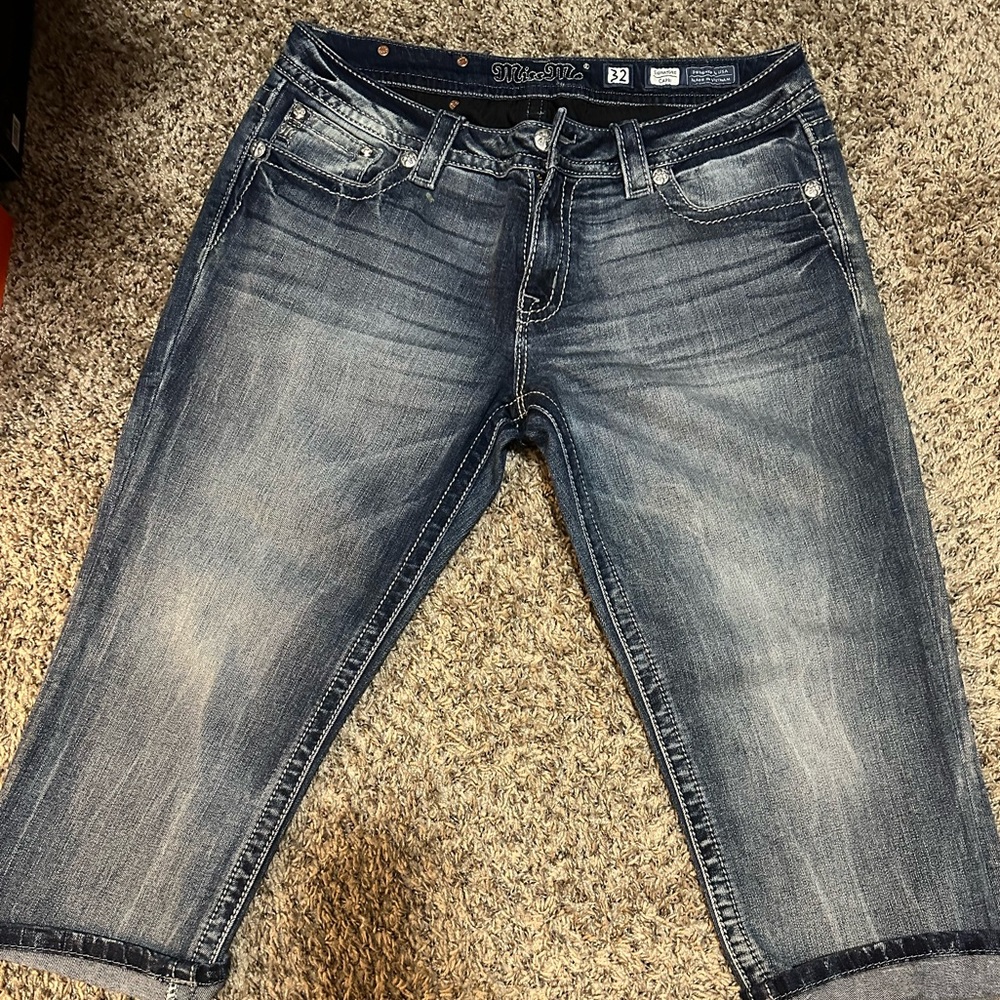 Miss Me crop jeans size 32